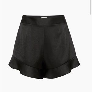 Aritzia Wilfred Arcadia Satin Short